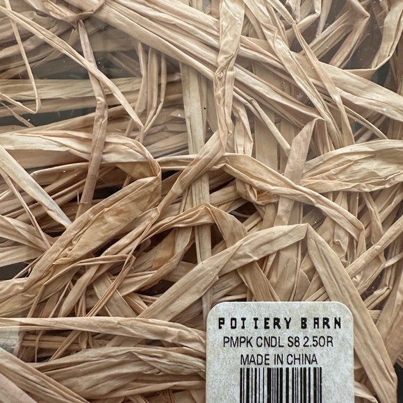 ⭐️NWT⭐️ box of Pottery Barn pumpkin candles. - Picture 5 of 5